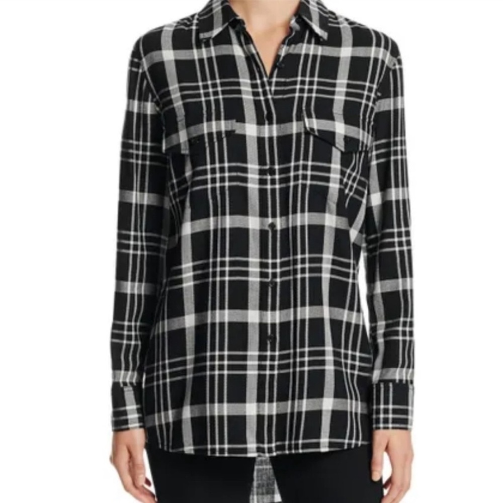 Cupcakes & Cashmere Long Plaid Button Down Shirt